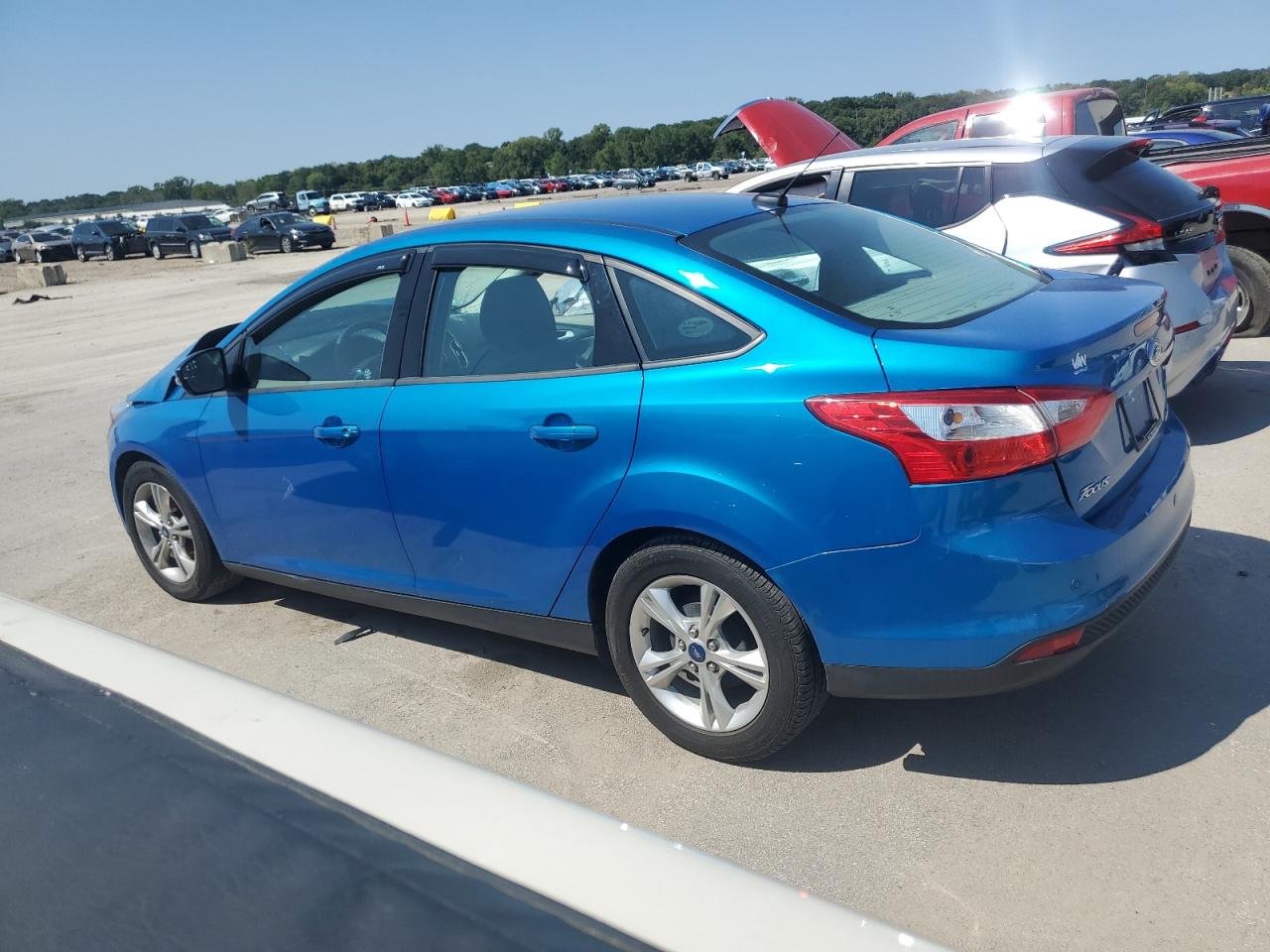 VIN 1FADP3F27EL218648 2014 FORD FOCUS no.2