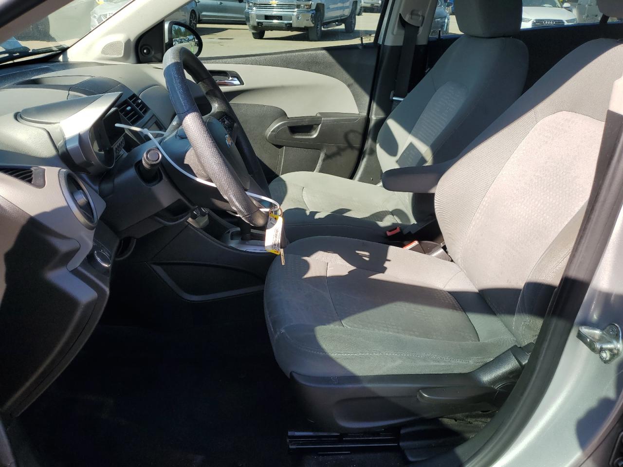 2014 Chevrolet Sonic - Image 7