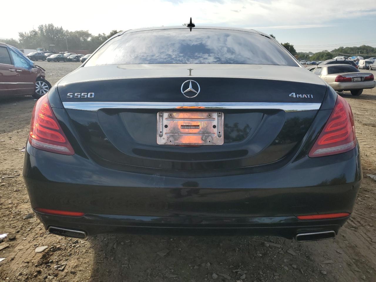 2015 Mercedes-Benz S 550 4Matic VIN: WDDUG8FB4FA098799 Lot: 72351054