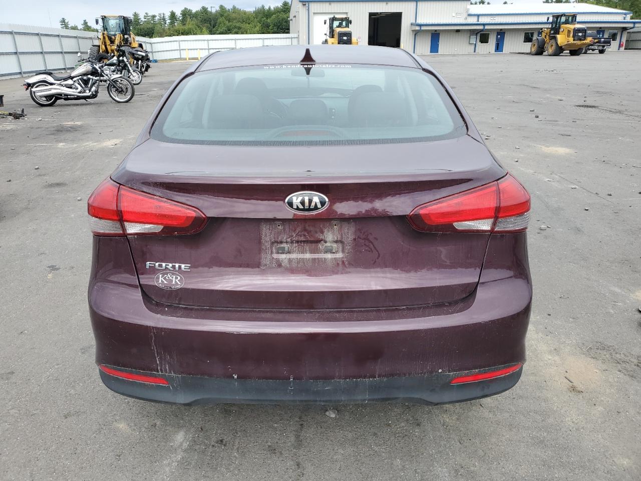 2017 Kia Forte Lx VIN: 3KPFK4A76HE068152 Lot: 70834154