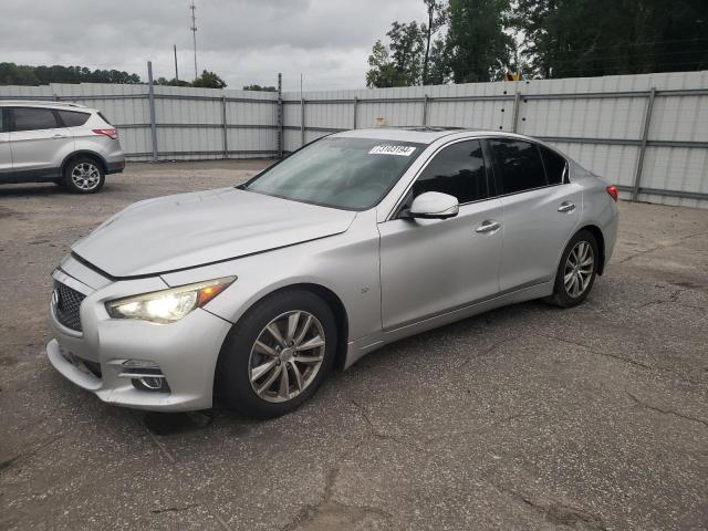 2015 Infiniti Q50 Base