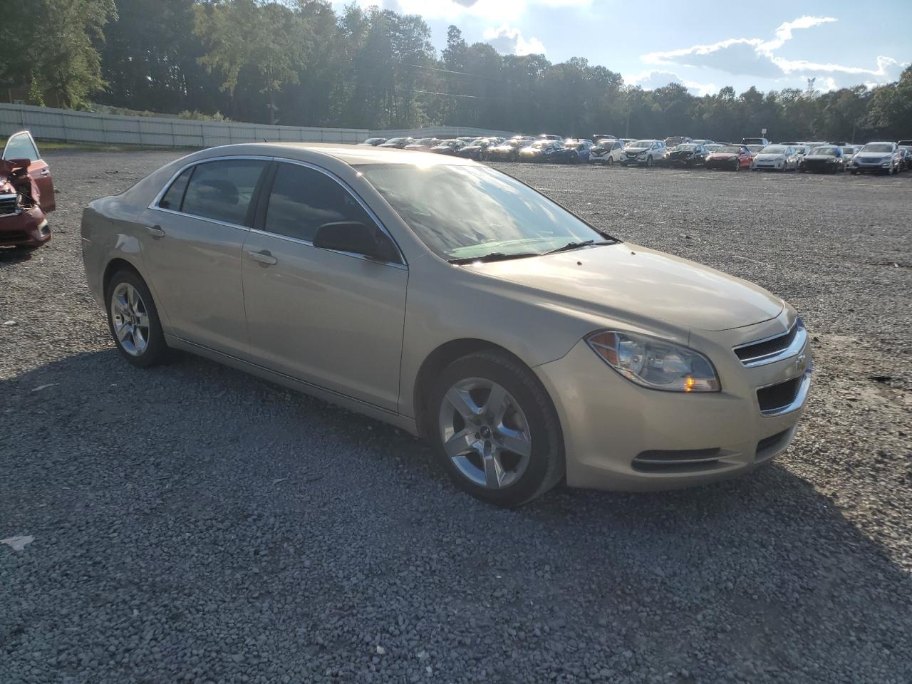 2010 Chevrolet Malibu - Image 4