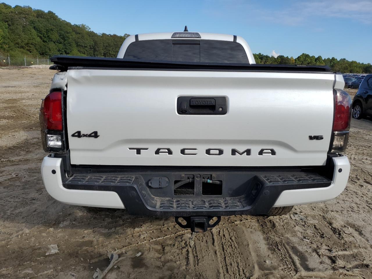 2021 Toyota Tacoma Double Cab VIN: 3TYGZ5AN6MT011832 Lot: 72243394