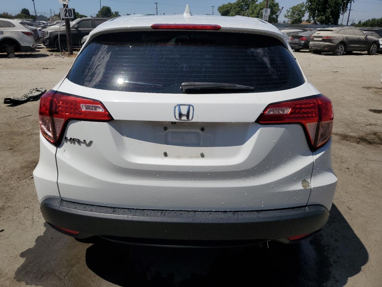 2018 Honda Hr-V Lx VIN: 3CZRU5H33JM723891 Lot: 70536984