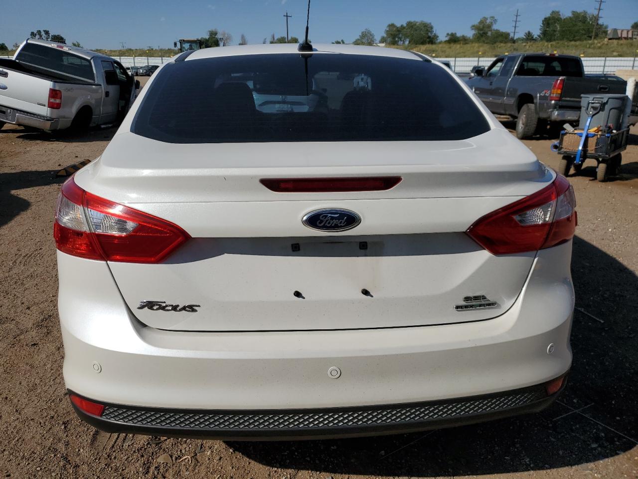 2012 Ford Focus Sel VIN: 1FAHP3H28CL449831 Lot: 71599444