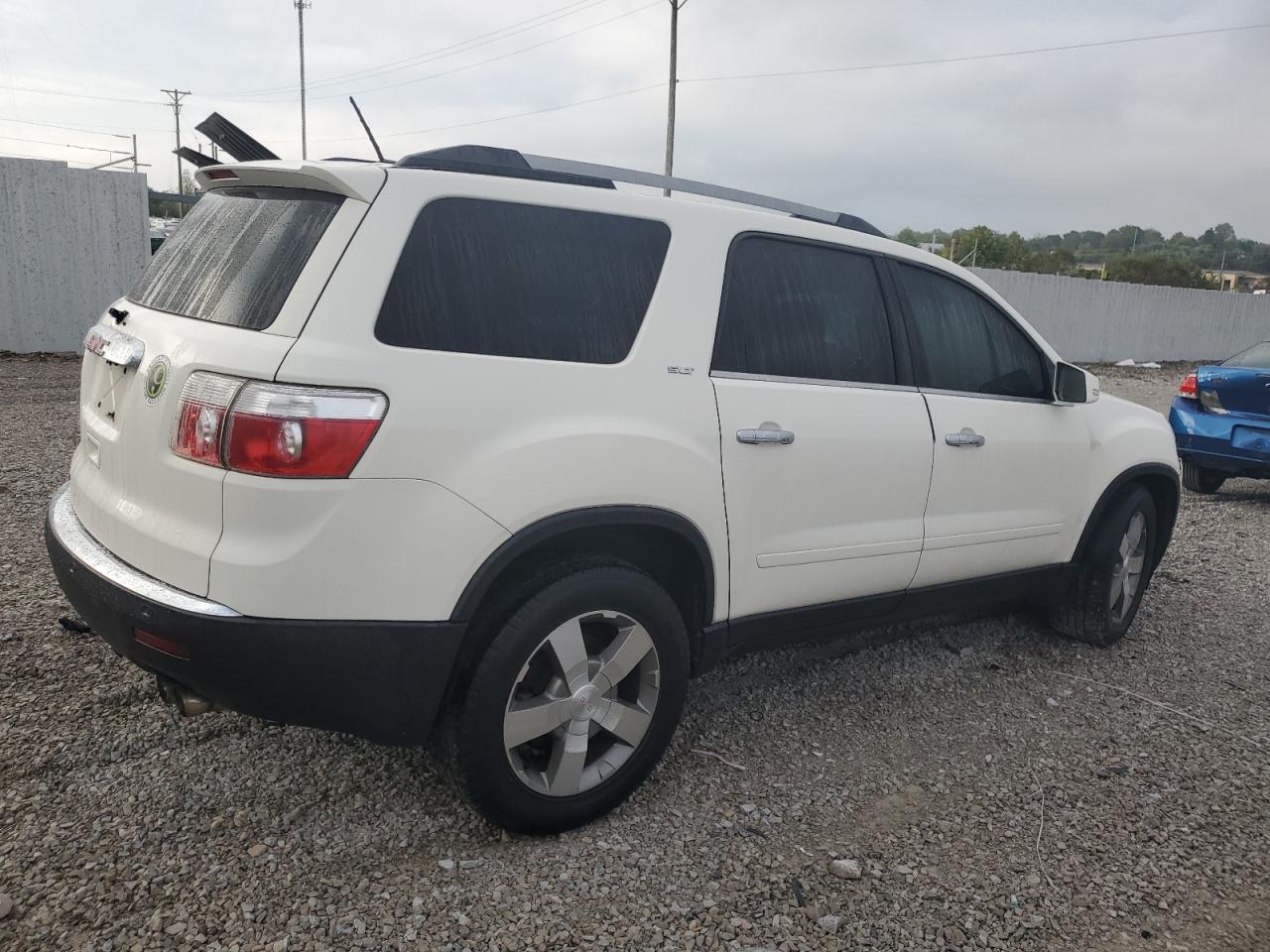 2012 GMC Acadia - Image 3
