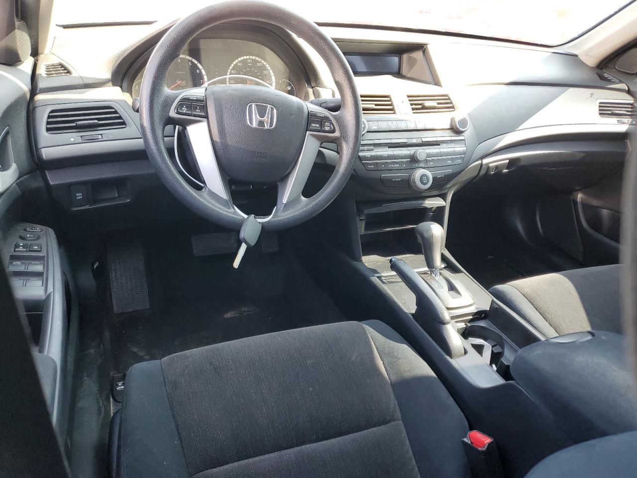 JHMCP26389C011330 2009 Honda Accord Lx