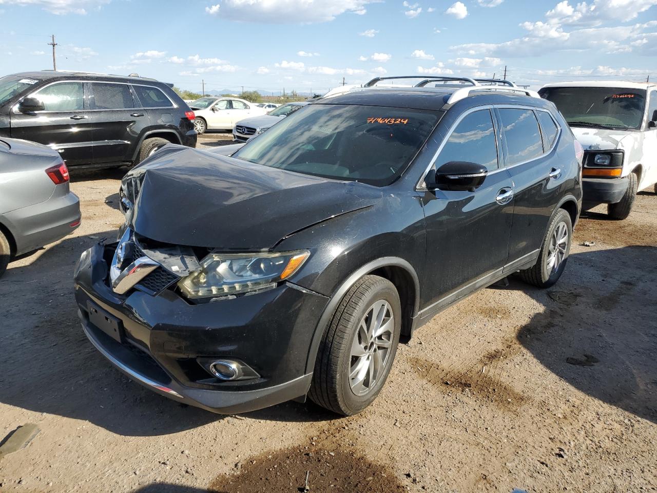 5N1AT2MT3FC890444 2015 NISSAN ROGUE - Image 1