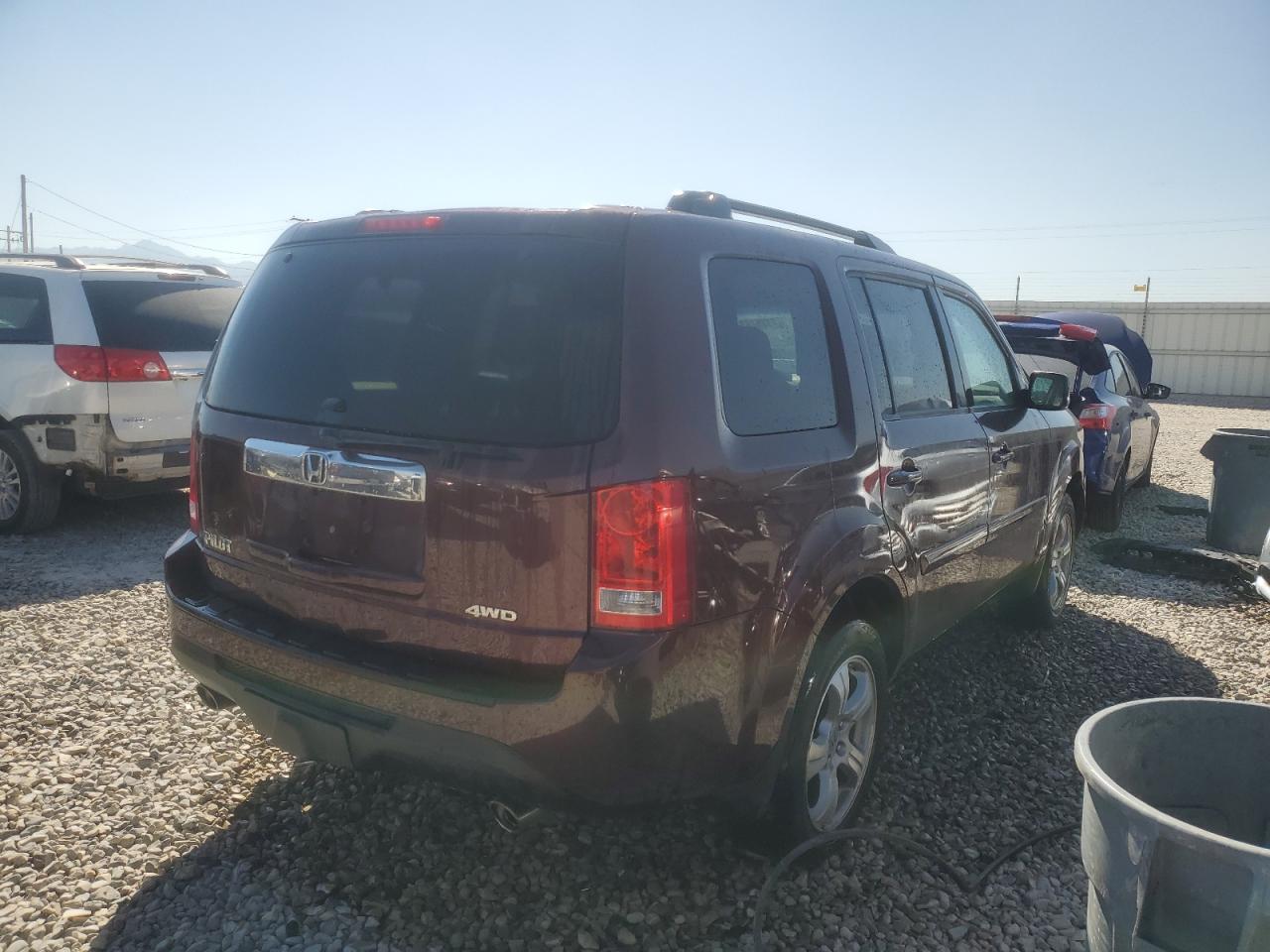 VIN 5FNYF4H51DB021729 2013 HONDA PILOT no.3