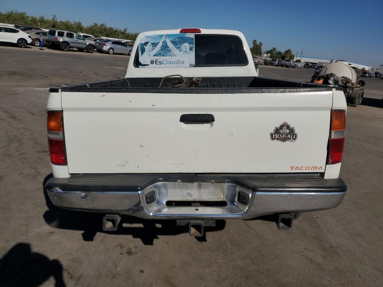 1995 Toyota Tacoma Xtracab VIN: 4TAVN73F6SZ025673 Lot: 70085874