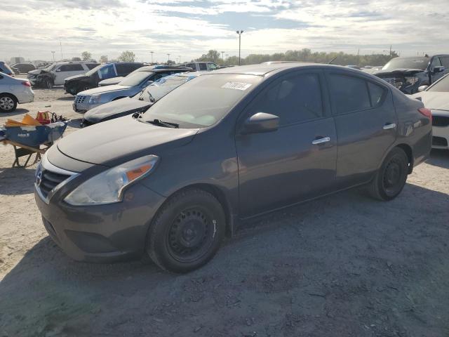  NISSAN VERSA 2015 Szary