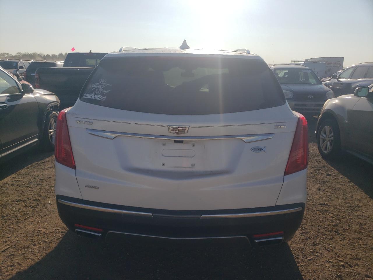 2019 Cadillac Xt5 Platinum VIN: 1GYKNGRS6KZ209937 Lot: 71460114