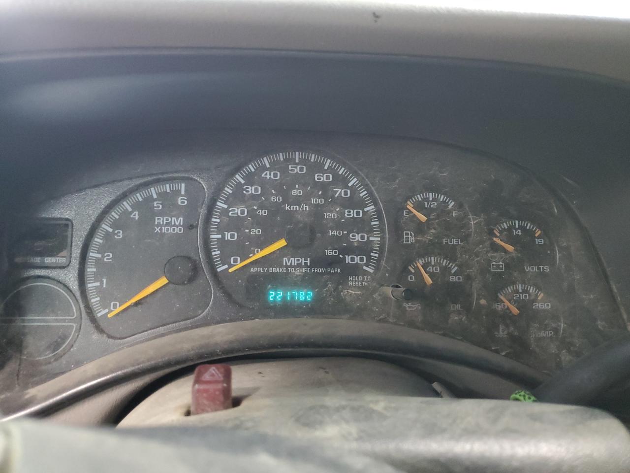 2000 Chevrolet Silverado K1500 VIN: 2GCEK19T7Y1159309 Lot: 70493334