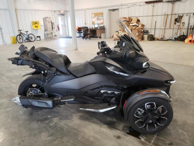 2022 Can-Am Spyder Roadster Rt