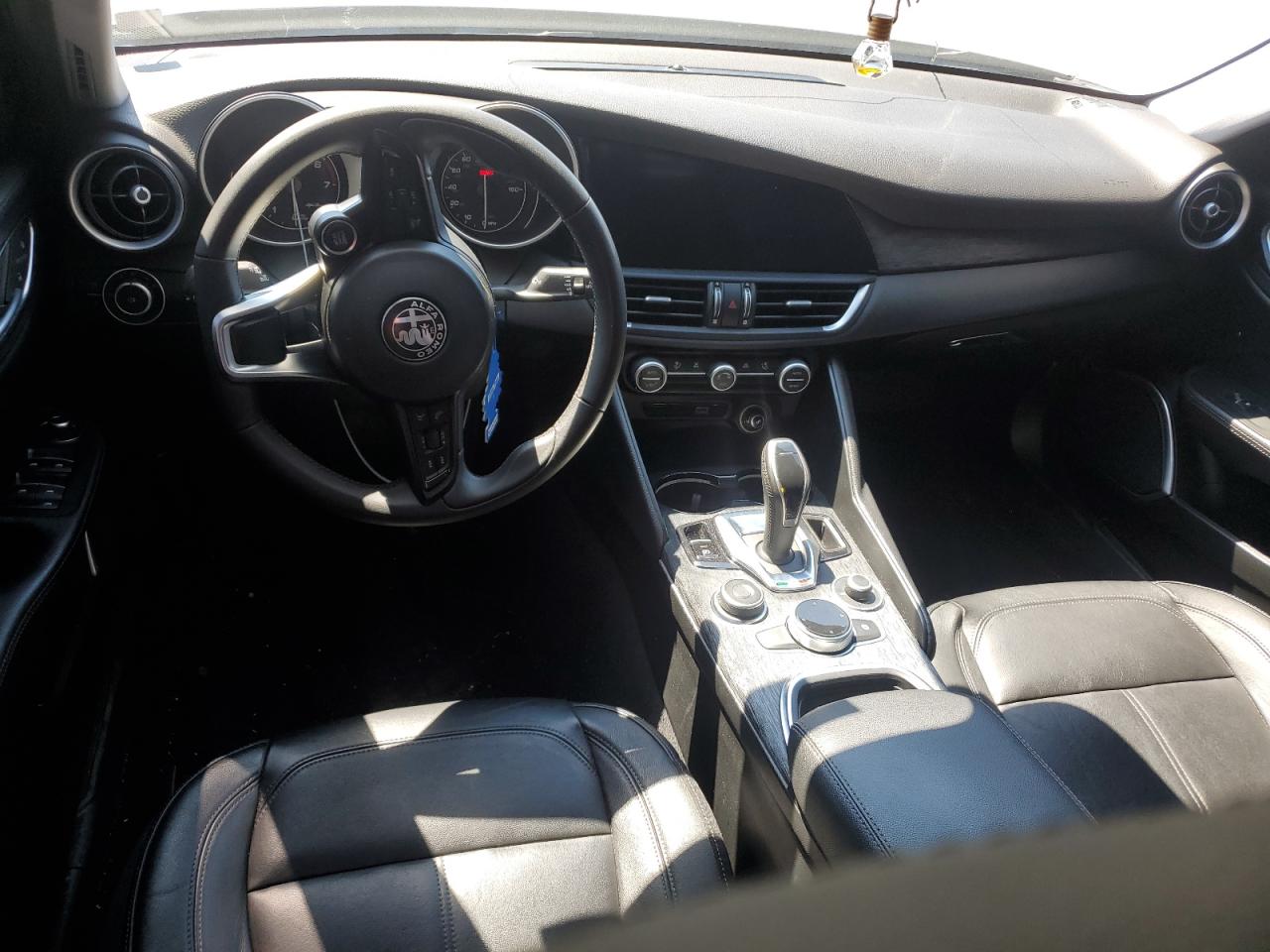 2020 Alfa Romeo Giulia VIN: ZARFAMAN8L7625630 Lot: 71894524