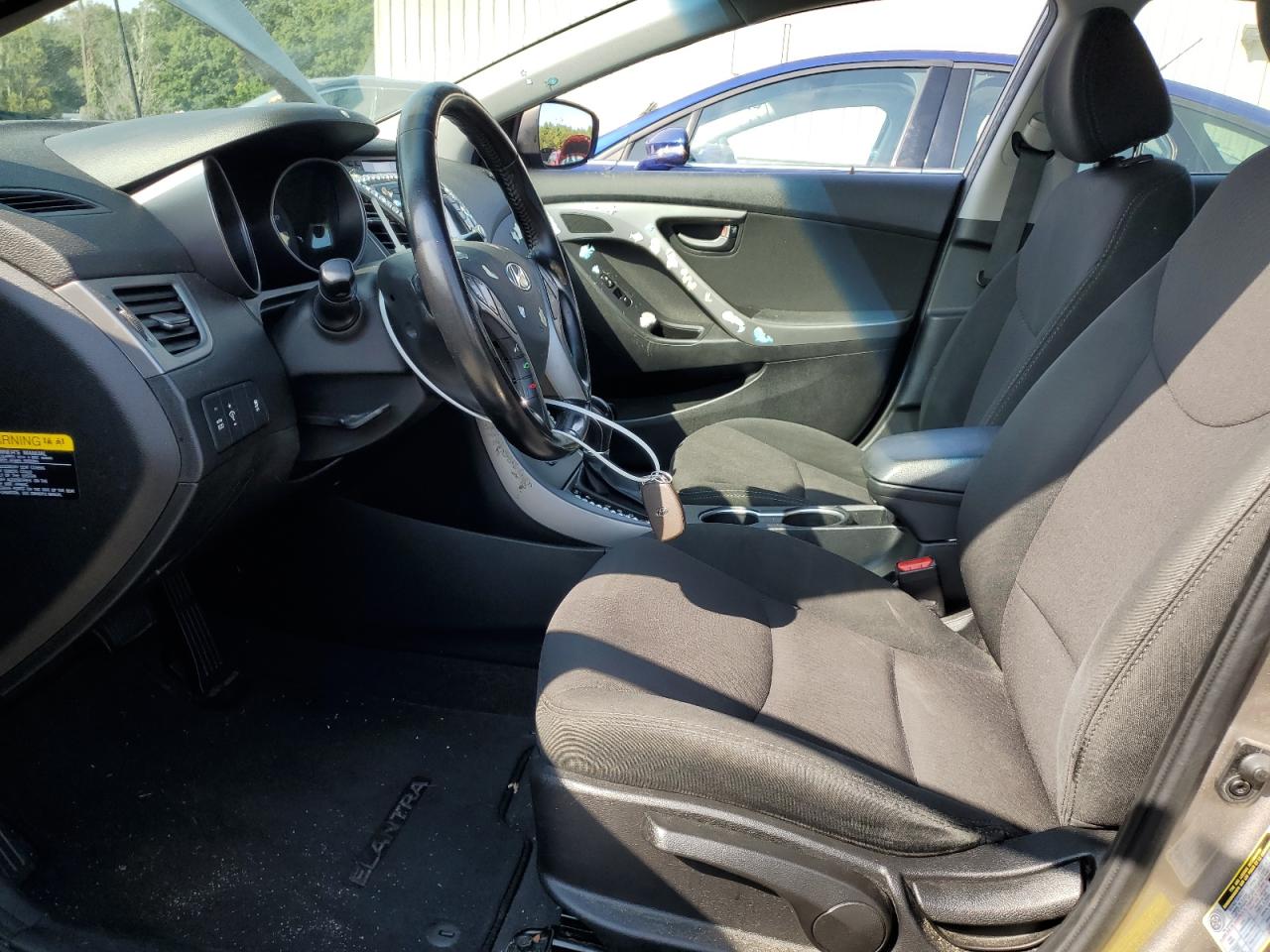 2016 Hyundai Elantra Se VIN: 5NPDH4AE1GH728807 Lot: 67915754