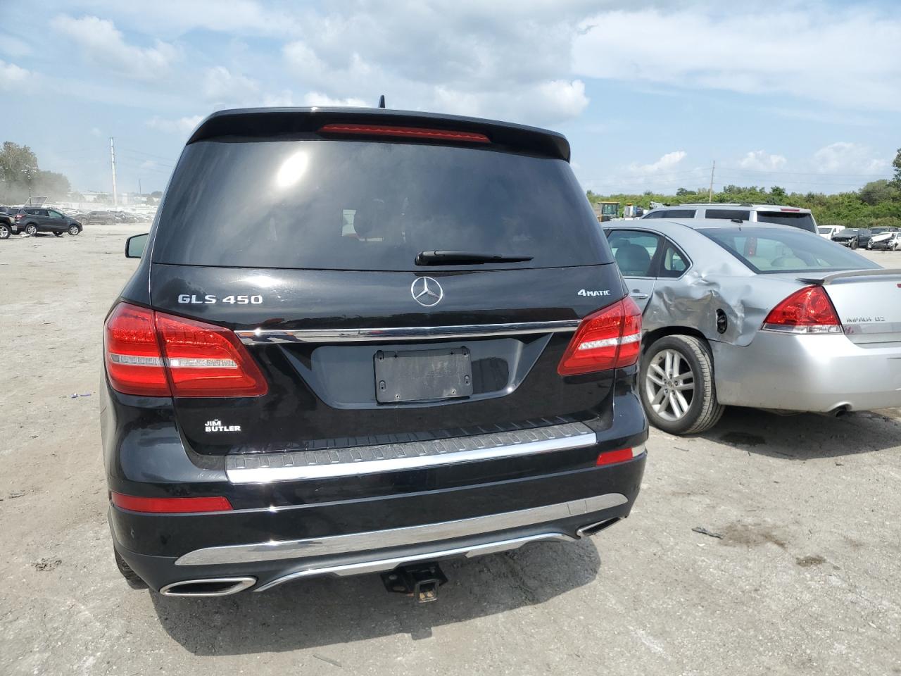 4JGDF6EE5KB221135 2019 Mercedes-Benz Gls 450 4Matic