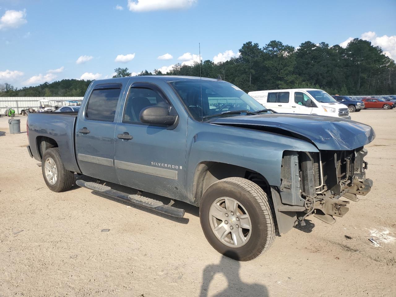 2008 Chevrolet Silverado - Image 4