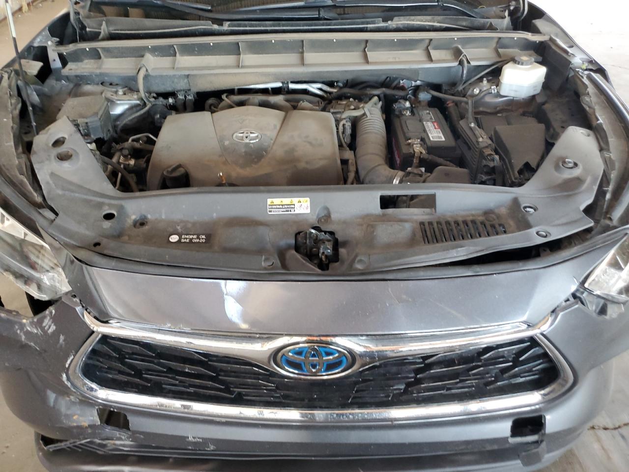 5TDCZRAH7LS508740 2020 Toyota Highlander L