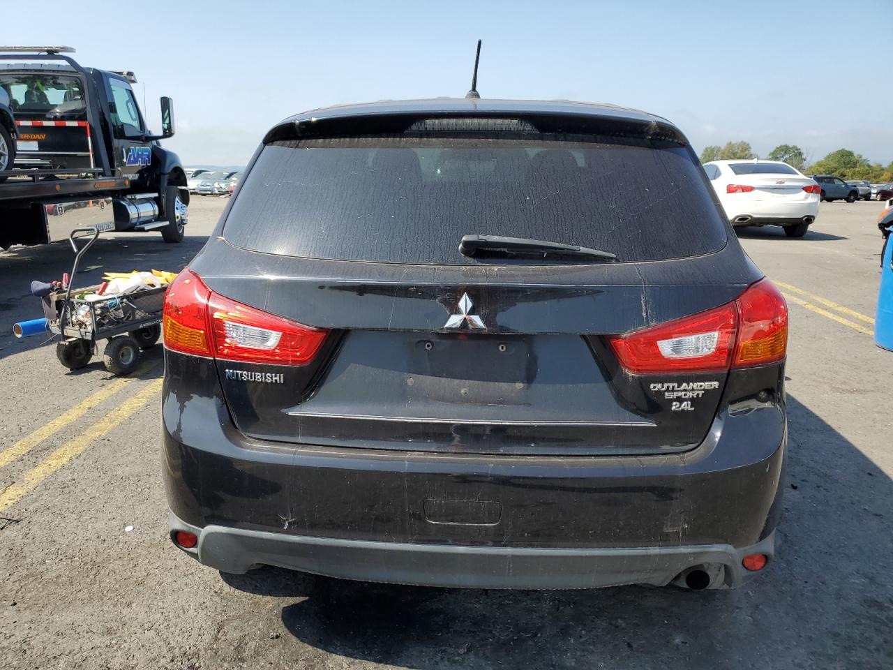 JA4AR3AW1GZ030512 2016 Mitsubishi Outlander Sport Es