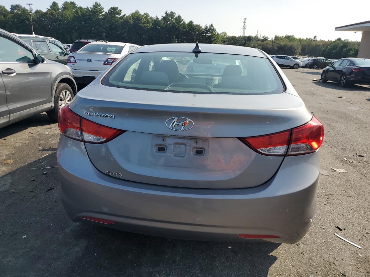 KMHDH4AE3DU683737 2013 Hyundai Elantra Gls