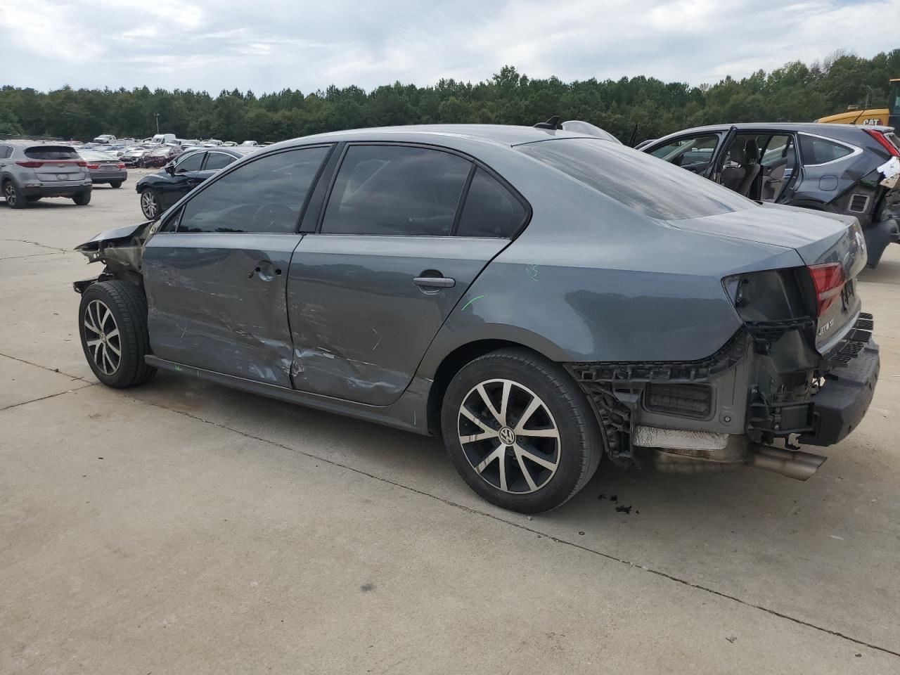 3VWB67AJ6HM205769 2017 VOLKSWAGEN JETTA - Image 2