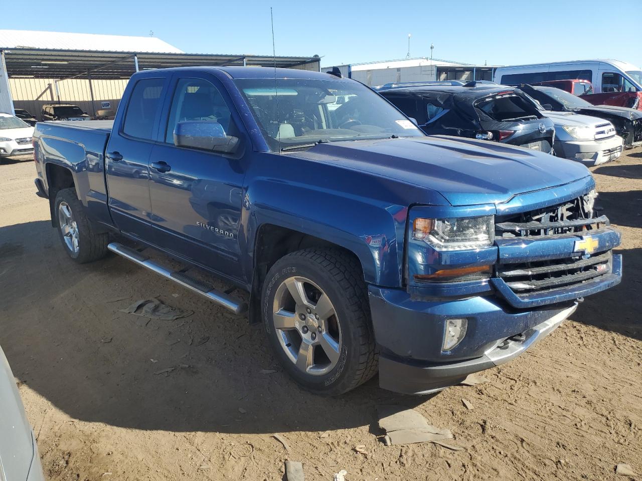 2017 Chevrolet Silverado - Image 4