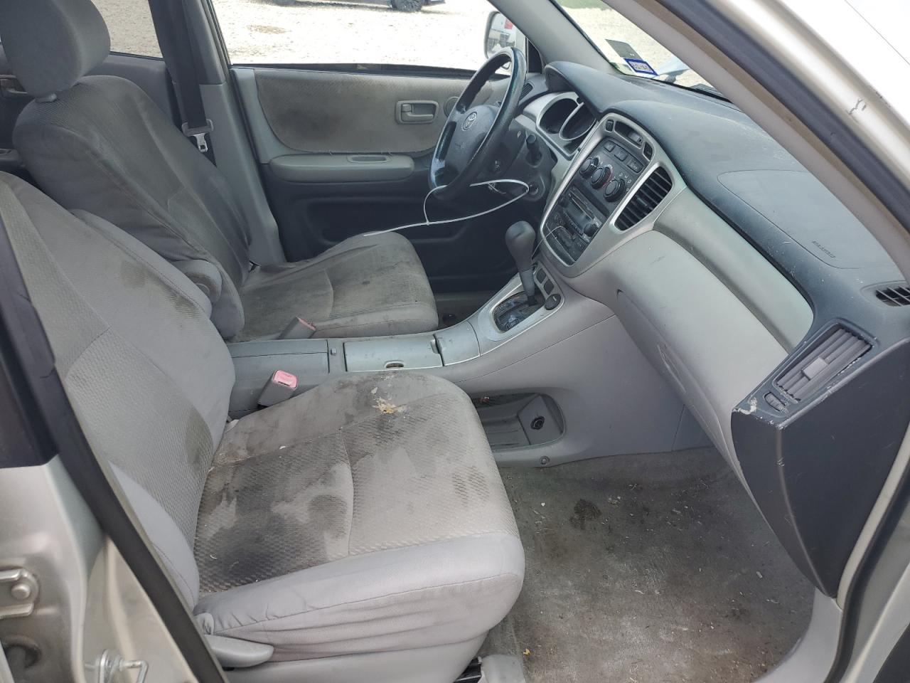2004 Toyota Highlander - Image 7