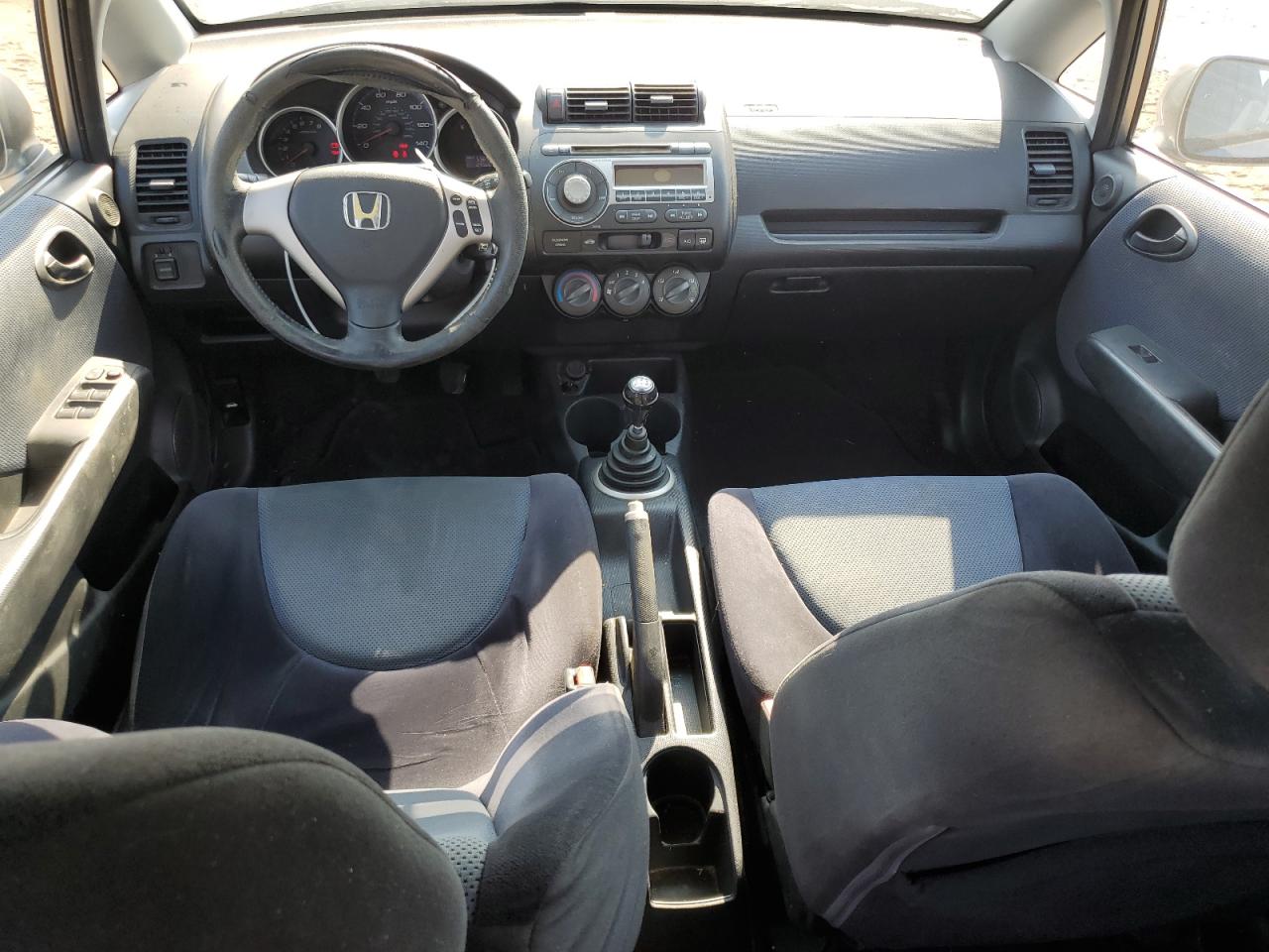 JHMGD376X7S001877 2007 Honda Fit S