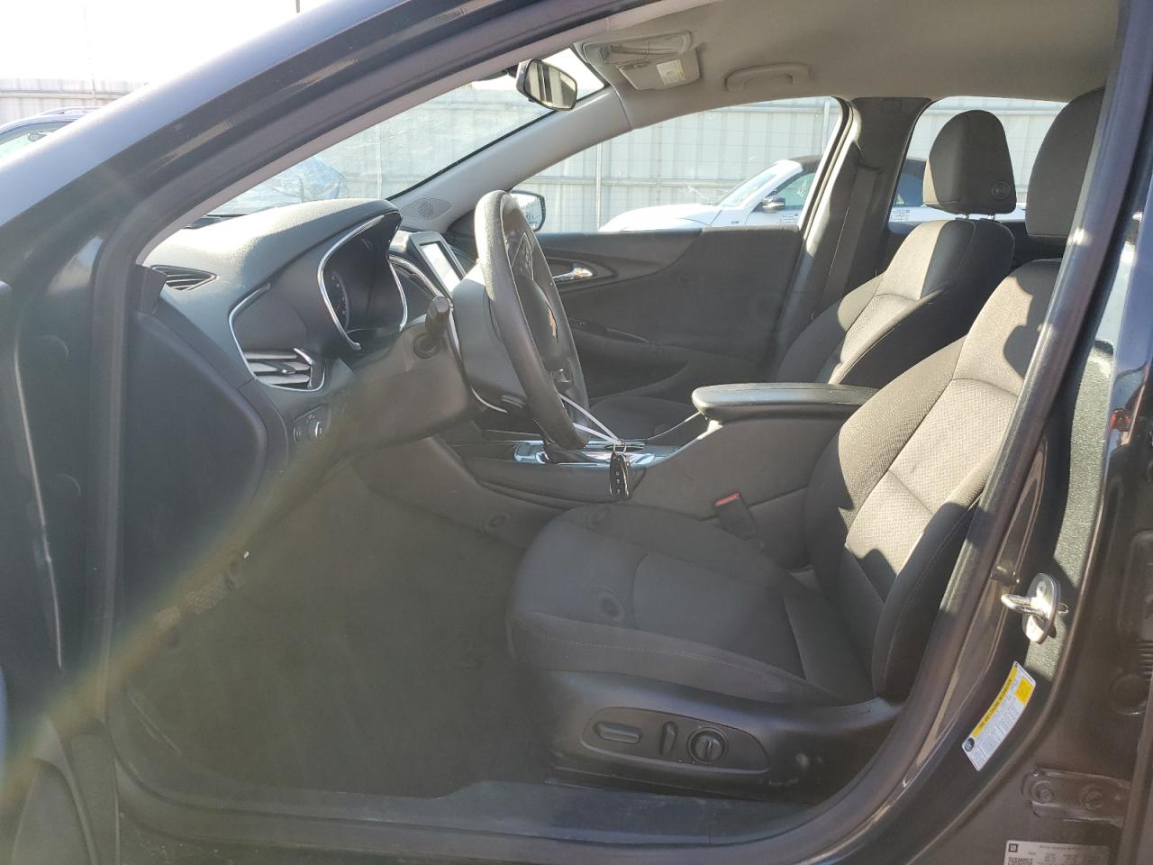 2018 Chevrolet Malibu - Image 7
