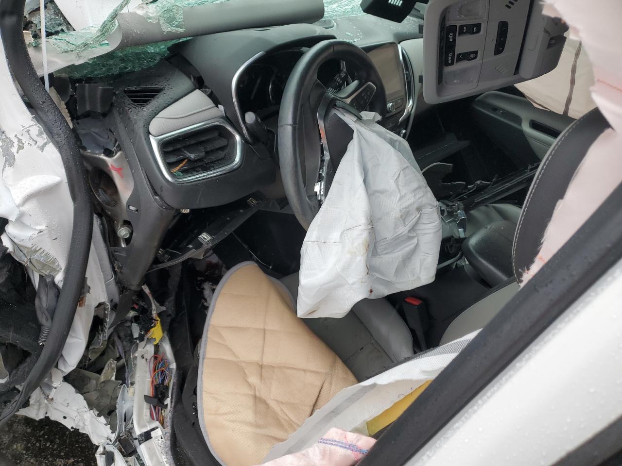 2018 Chevrolet Equinox - Image 8