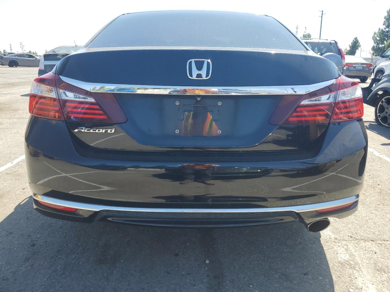 2017 Honda Accord Lx VIN: 1HGCR2F30HA214218 Lot: 70241994