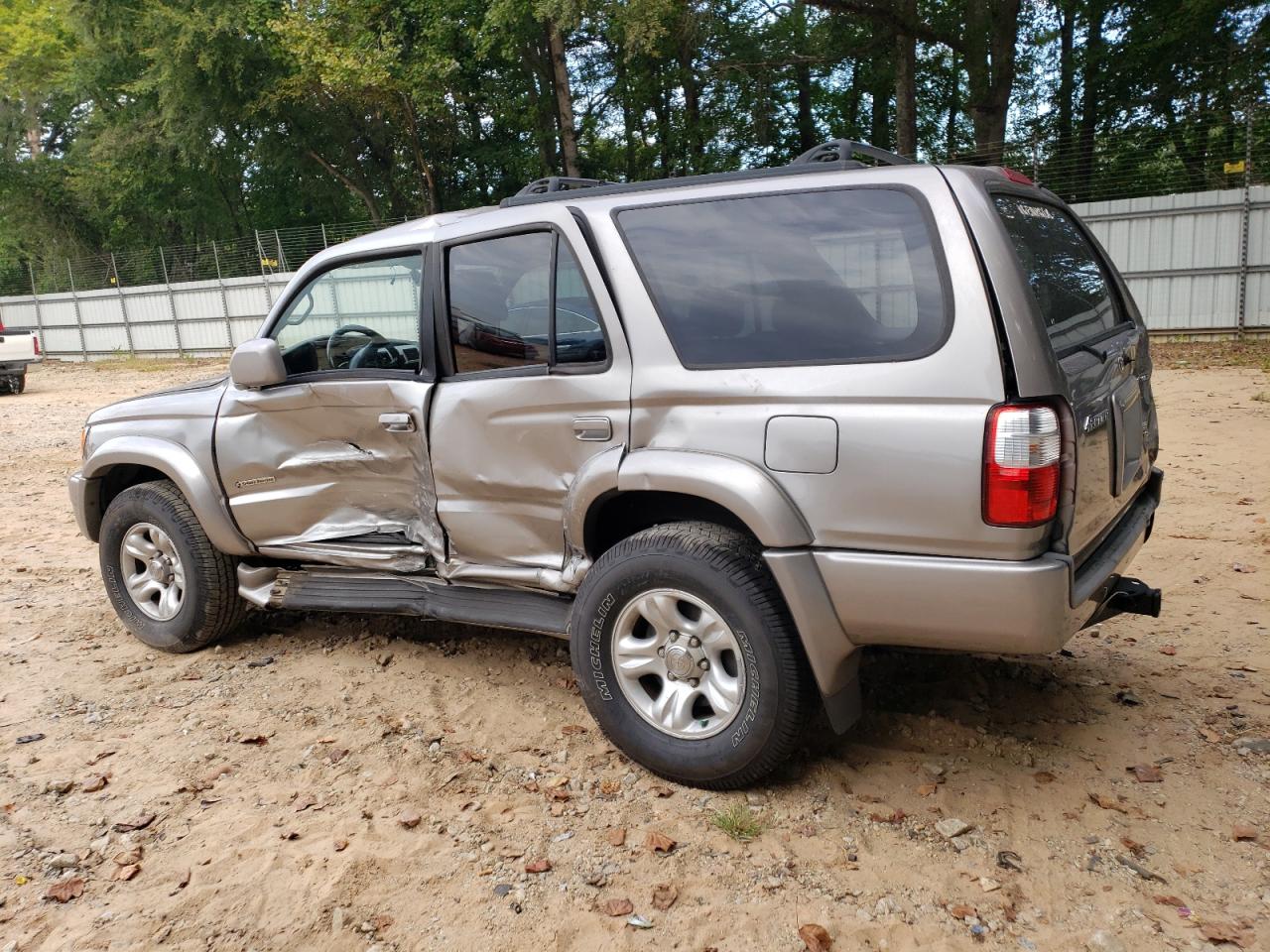 2002 Toyota 4Runner - Image 2