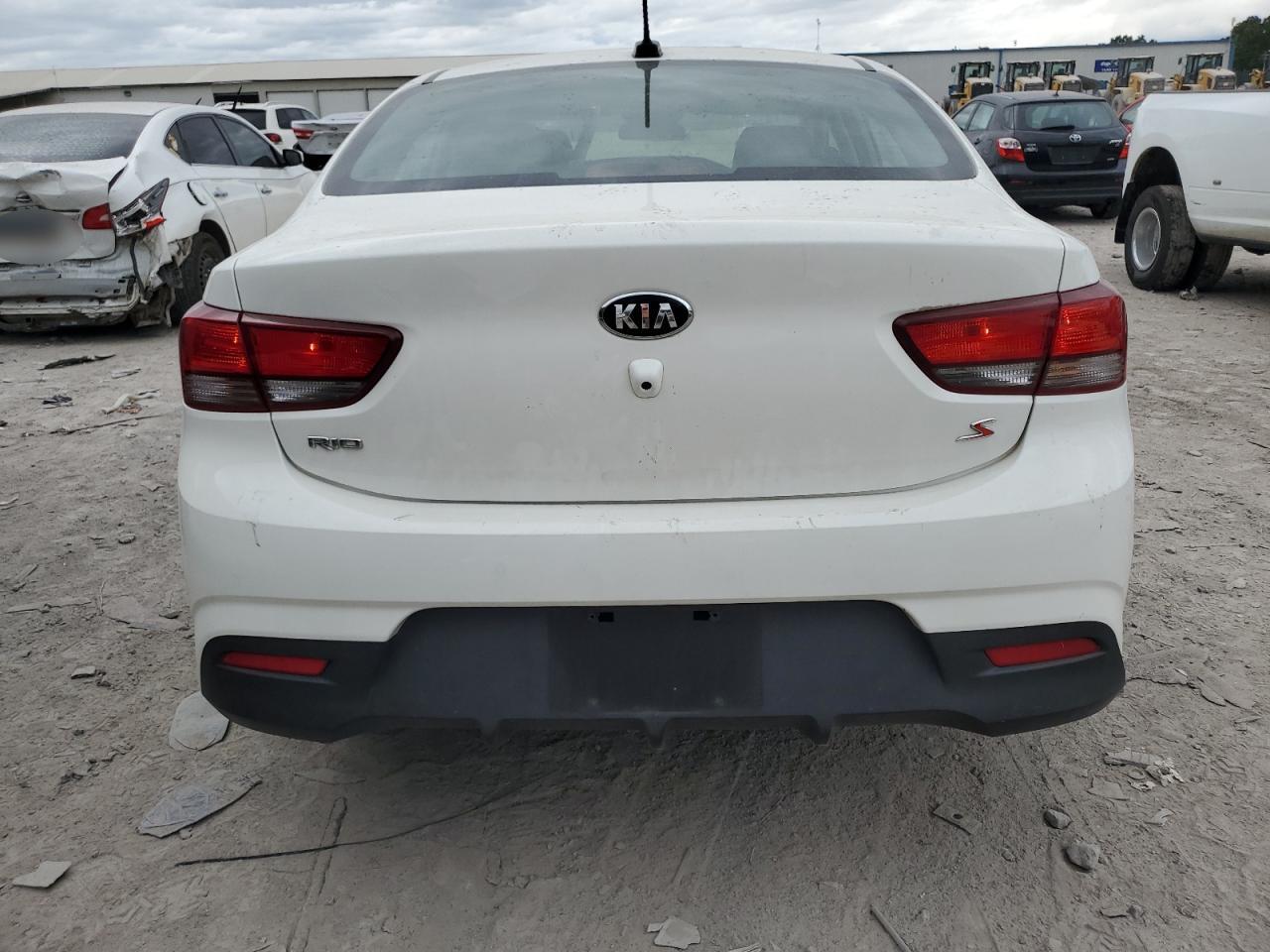 3KPA24AB5KE242668 2019 Kia Rio S