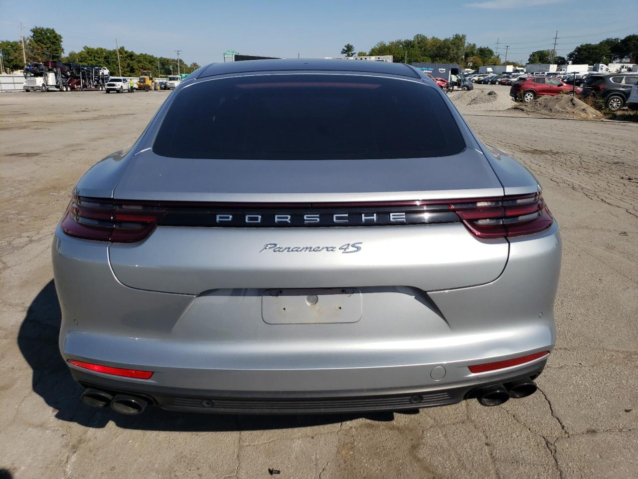 2018 Porsche Panamera 4S VIN: WP0AB2A78JL135569 Lot: 71446384