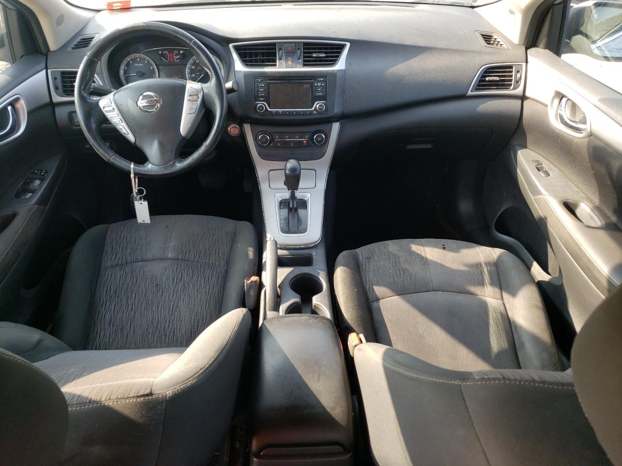 2015 Nissan Sentra - Image 8