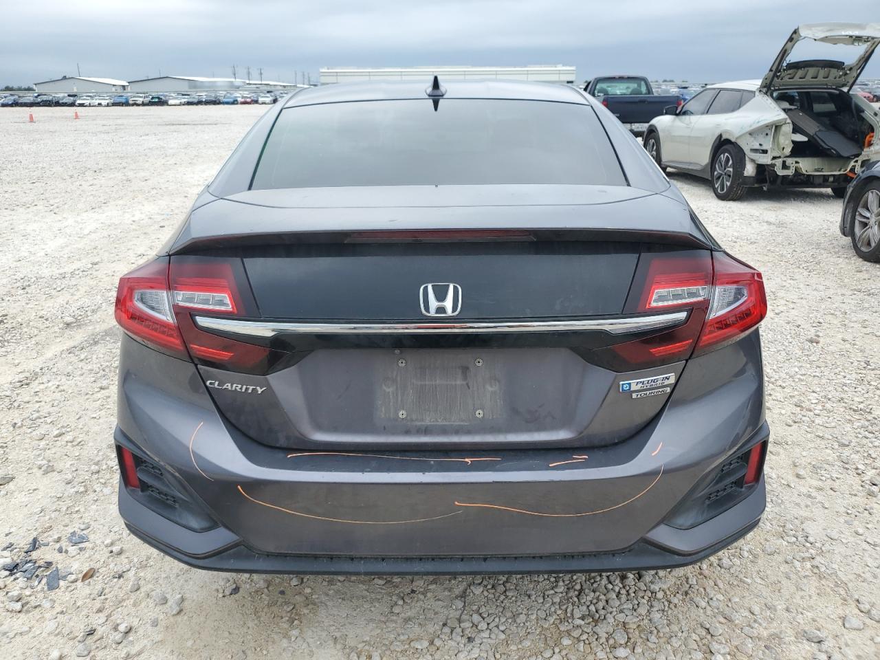 2018 Honda Clarity Touring VIN: JHMZC5F35JC010583 Lot: 70229924