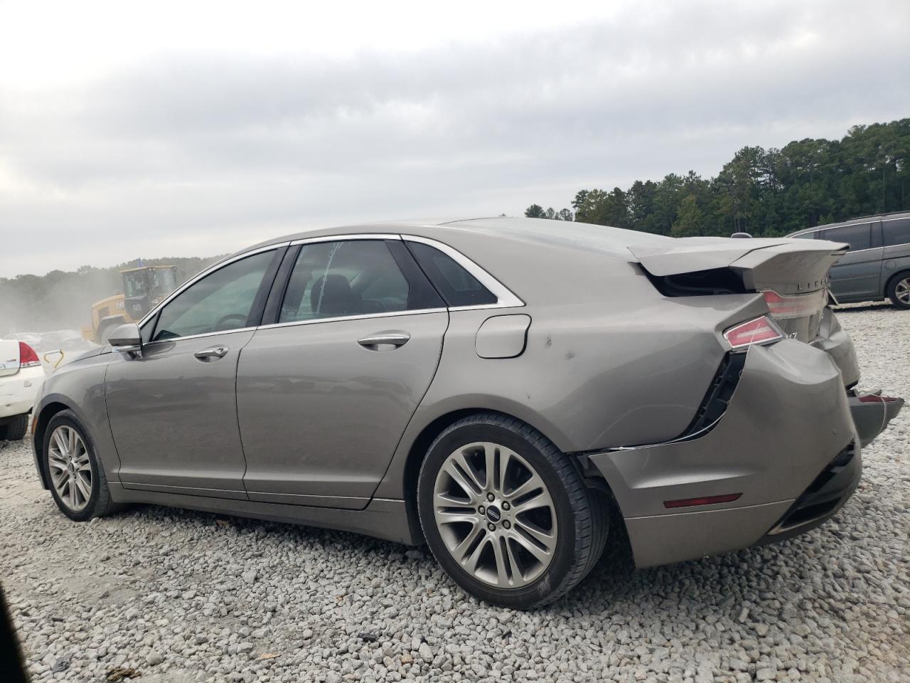 2015 Lincoln MKZ - Image 2
