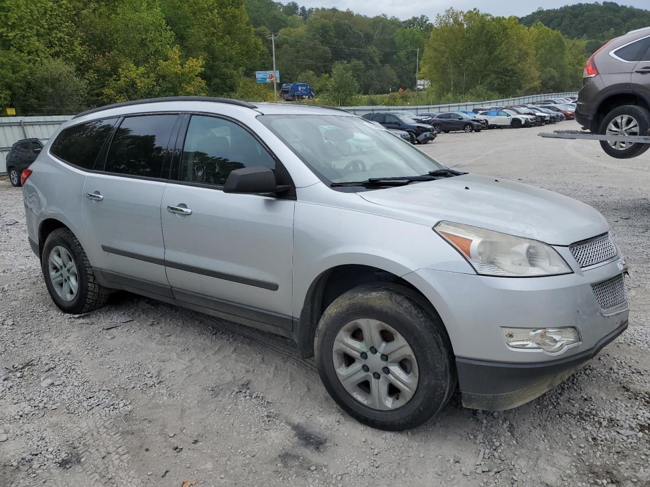 2012 Chevrolet Traverse - Image 4
