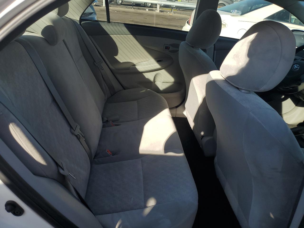 2009 Toyota Corolla - Image 10