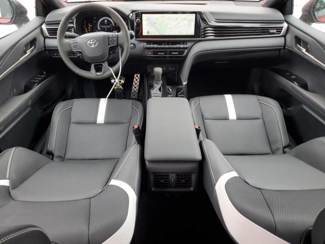  TOYOTA CAMRY 2025 Красный