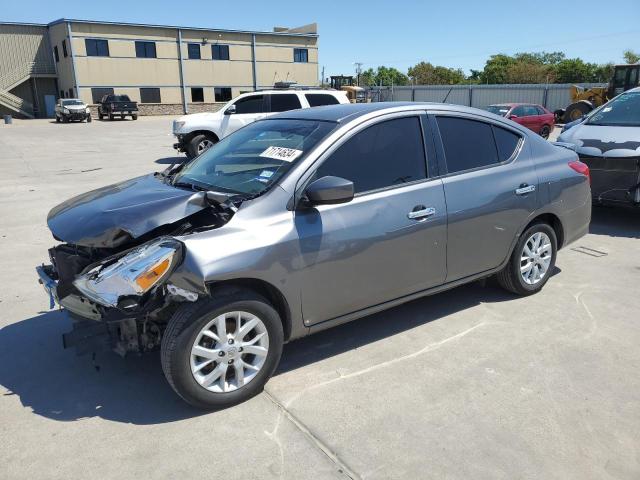  NISSAN VERSA 2019 Szary