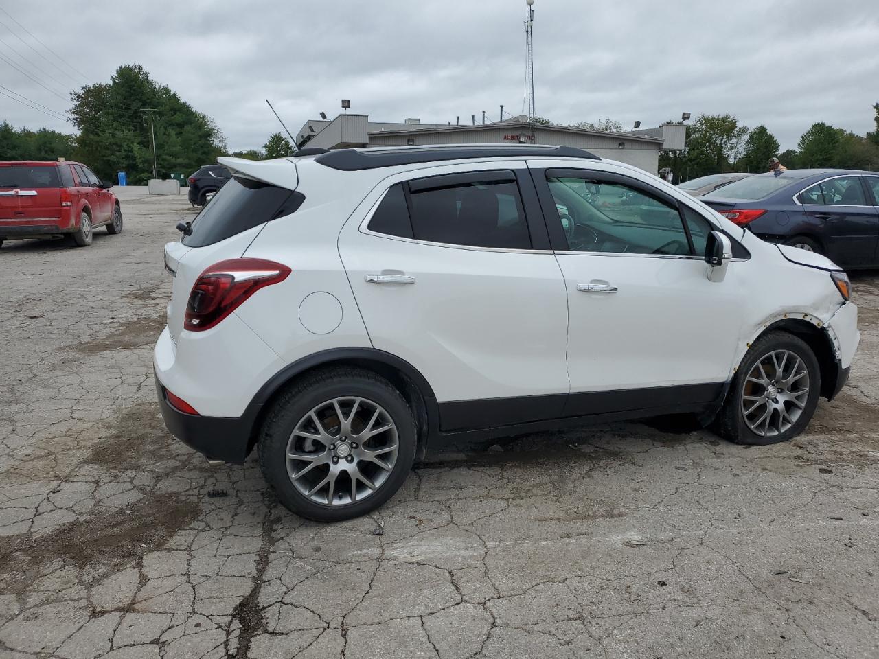 2018 Buick Encore Sport Touring VIN: KL4CJ2SB1JB562882 Lot: 72898944