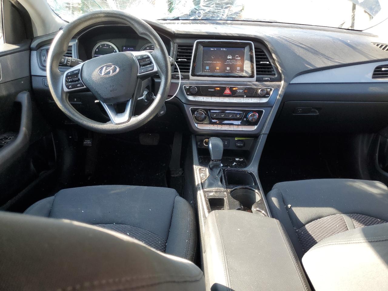 5NPE24AF6KH745786 2019 Hyundai Sonata Se