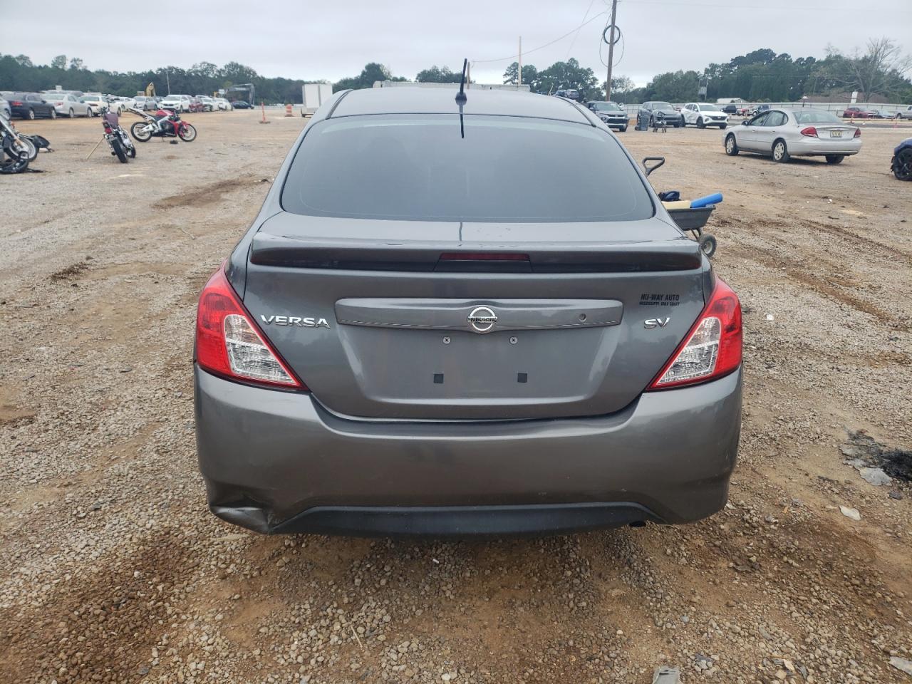 2018 Nissan Versa S VIN: 3N1CN7AP0JL831587 Lot: 73176464