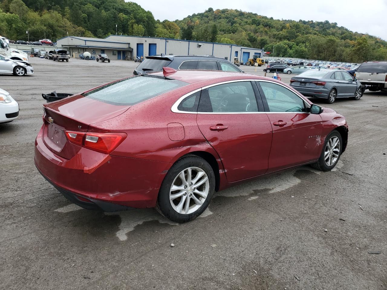2017 Chevrolet Malibu - Image 3
