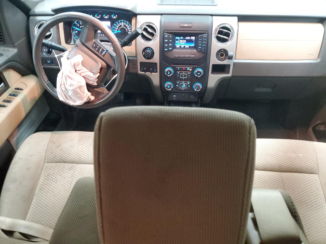 2013 Ford F-150 - Image 8