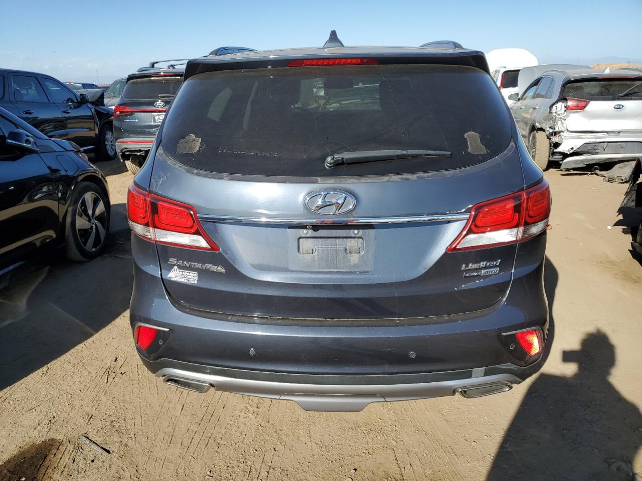 KM8SRDHF1HU231844 2017 Hyundai Santa Fe Se Ultimate