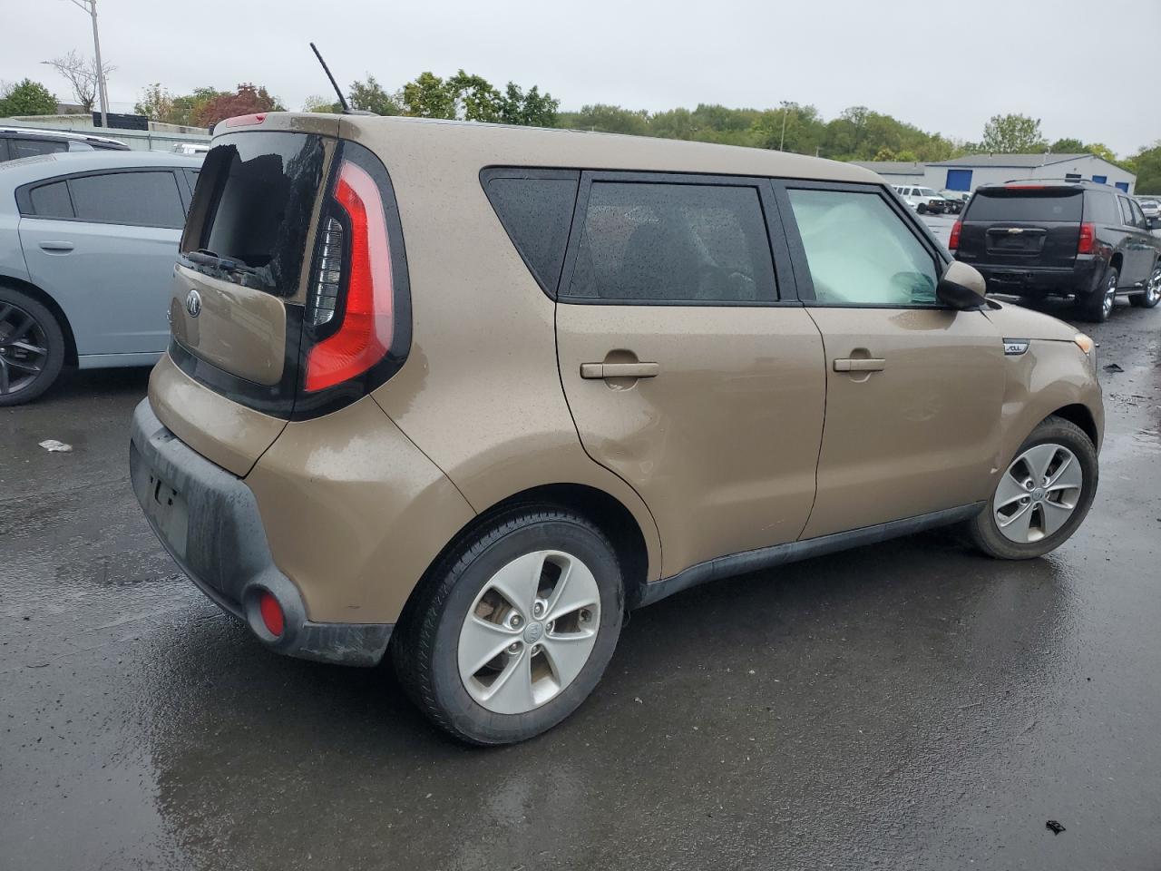 VIN KNDJN2A2XF7187121 2015 KIA SOUL no.3