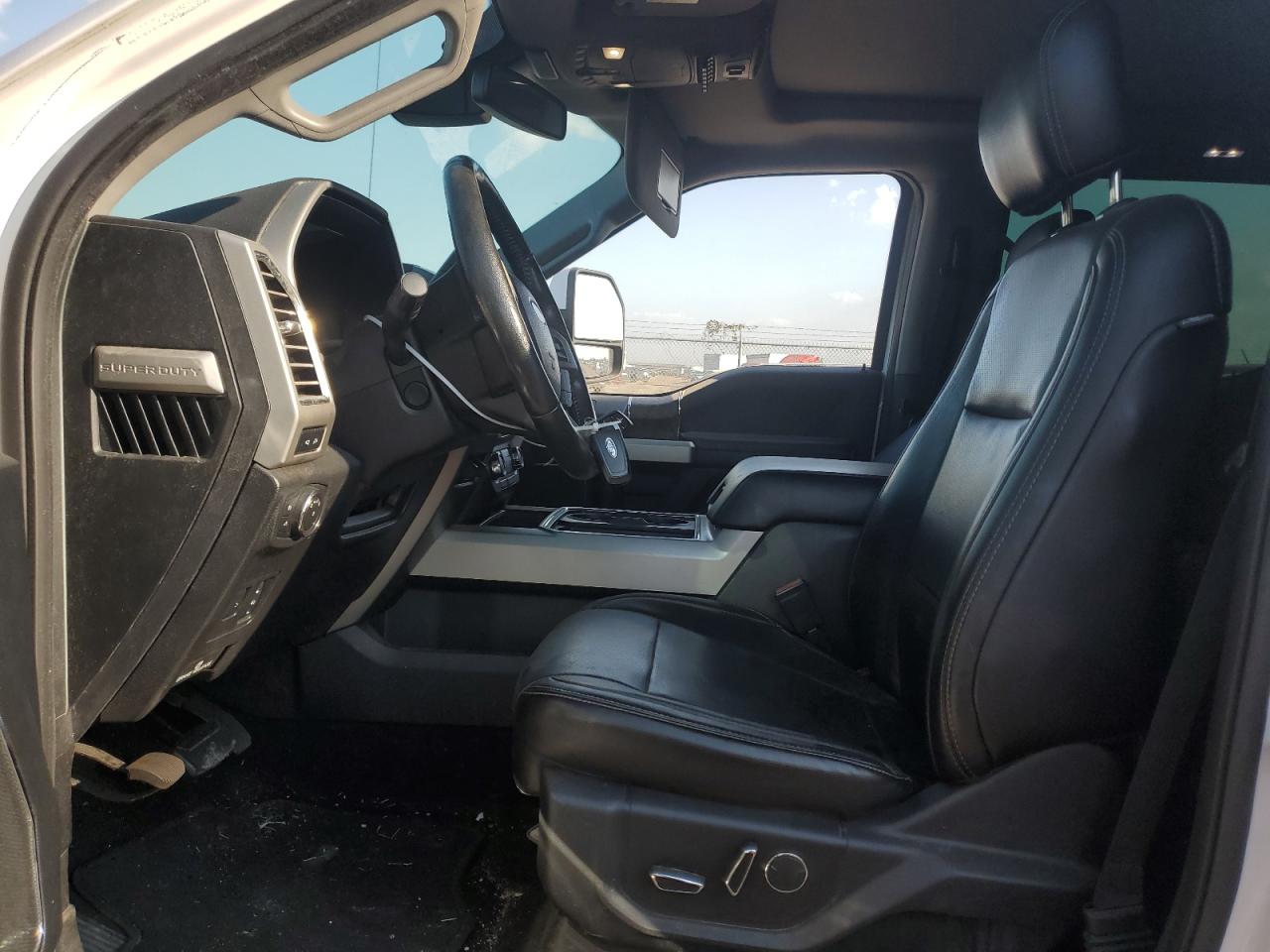 2017 Ford F250 - Image 7